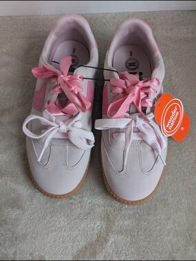 Wonder Nation Pink Ribbon-Accent Big And Little Girls Sneakers Size 3